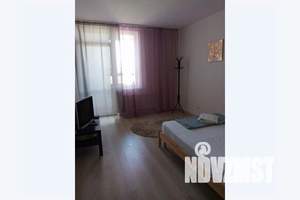 1-к квартира, посуточно, 42м2, 24/32 этаж