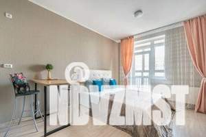 1-к квартира, посуточно, 35м2, 18/25 этаж