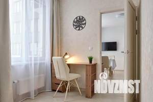 1-к квартира, посуточно, 43м2, 11/16 этаж