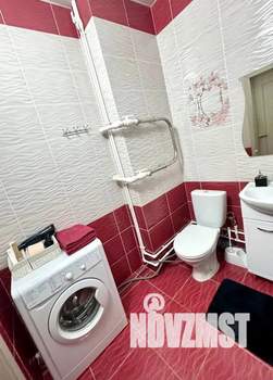 1-к квартира, посуточно, 40м2, 12/20 этаж