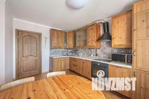 2-к квартира, посуточно, 60м2, 8/10 этаж