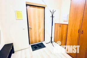 1-к квартира, посуточно, 32м2, 1/25 этаж