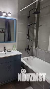 Студия квартира, посуточно, 33м2, 19/19 этаж