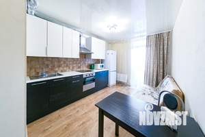 1-к квартира, посуточно, 40м2, 1/1 этаж