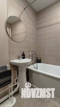 1-к квартира, посуточно, 36м2, 2/25 этаж