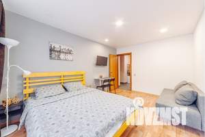 1-к квартира, посуточно, 35м2, 1/21 этаж