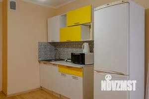 1-к квартира, посуточно, 40м2, 17/28 этаж