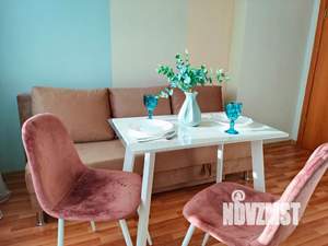 2-к квартира, посуточно, 45м2, 8/17 этаж