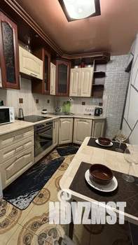 1-к квартира, посуточно, 29м2, 1/9 этаж