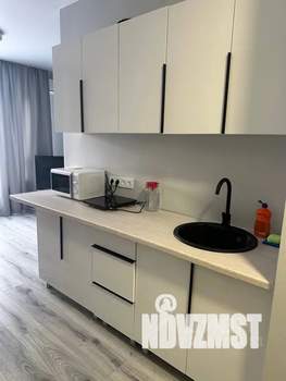 1-к квартира, посуточно, 32м2, 3/20 этаж