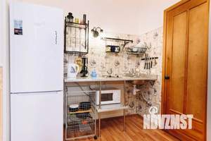 1-к квартира, посуточно, 54м2, 1/1 этаж