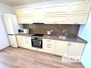 1-к квартира, посуточно, 47м2, 13/33 этаж