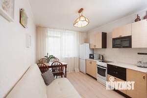 1-к квартира, посуточно, 35м2, 9/18 этаж