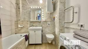 2-к квартира, посуточно, 45м2, 24/25 этаж