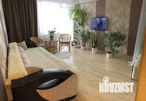 1-к квартира, посуточно, 38м2, 4/9 этаж