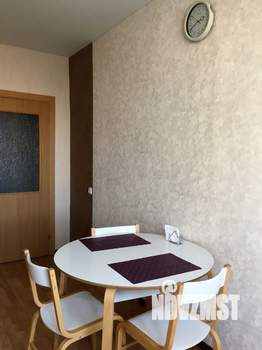 1-к квартира, посуточно, 45м2, 10/18 этаж