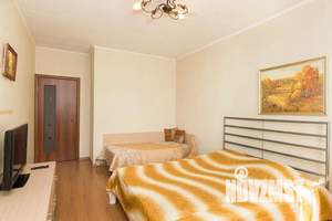 1-к квартира, посуточно, 40м2, 1/1 этаж