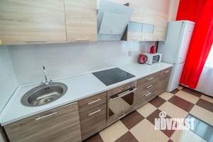 1-к квартира, посуточно, 46м2, 1/1 этаж