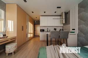 Студия квартира, посуточно, 38м2, 9/32 этаж