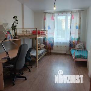 2-к квартира, посуточно, 80м2, 1/18 этаж