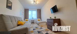 1-к квартира, посуточно, 38м2, 8/10 этаж