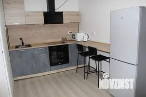 2-к квартира, посуточно, 38м2, 15/26 этаж