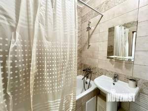 1-к квартира, посуточно, 28м2, 10/25 этаж