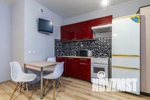 1-к квартира, посуточно, 35м2, 5/25 этаж