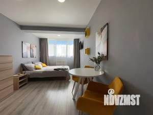 Студия квартира, посуточно, 20м2, 1/12 этаж