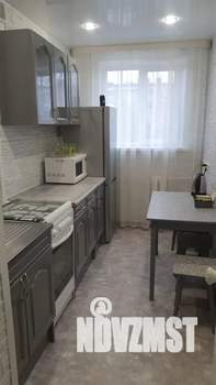 2-к квартира, посуточно, 42м2, 4/5 этаж