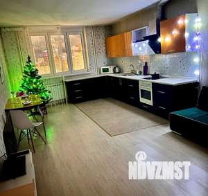 2-к квартира, посуточно, 64м2, 15/19 этаж