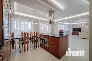 4-к квартира, на длительный срок, 178м2, 6/9 этаж
