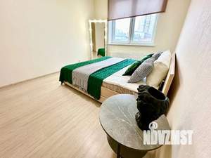1-к квартира, посуточно, 42м2, 2/25 этаж