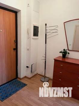 1-к квартира, посуточно, 40м2, 7/15 этаж