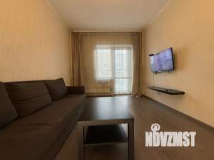 1-к квартира, посуточно, 40м2, 1/1 этаж