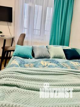 Студия квартира, посуточно, 28м2, 3/15 этаж