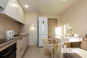 1-к квартира, посуточно, 42м2, 14/33 этаж