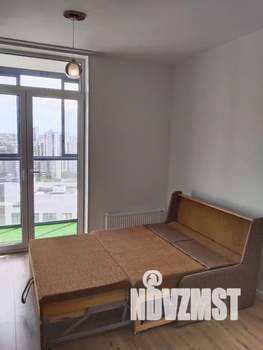 Студия квартира, посуточно, 38м2, 21/25 этаж