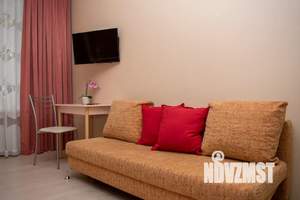 Студия квартира, посуточно, 30м2, 1/5 этаж