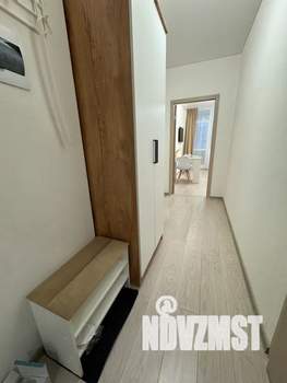 2-к квартира, посуточно, 37м2, 8/25 этаж