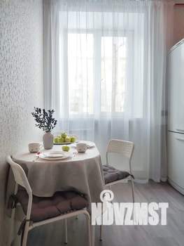 1-к квартира, посуточно, 32м2, 1/3 этаж