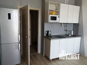 Студия квартира, посуточно, 32м2, 7/25 этаж