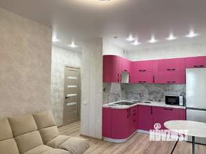 1-к квартира, посуточно, 40м2, 12/28 этаж