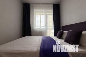 1-к квартира, посуточно, 41м2, 18/22 этаж