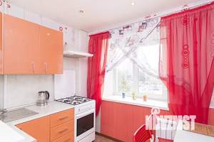 2-к квартира, посуточно, 45м2, 4/5 этаж