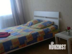 1-к квартира, посуточно, 45м2, 13/22 этаж