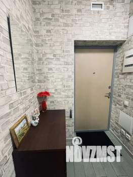 Студия квартира, посуточно, 35м2, 6/12 этаж