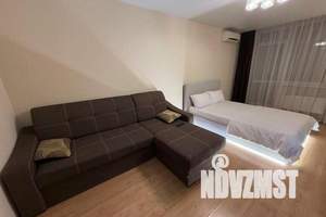 1-к квартира, посуточно, 44м2, 11/18 этаж