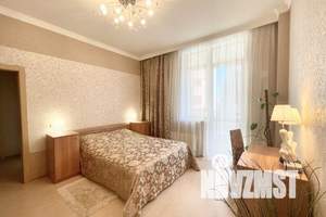 2-к квартира, посуточно, 75м2, 4/18 этаж