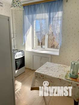 1-к квартира, посуточно, 28м2, 3/5 этаж